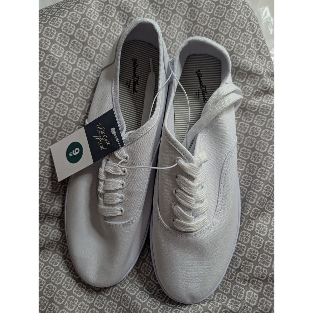 Universal Thread Womens White Canvas Lace Up Sneakers Shoes Wide Width Size 9W
